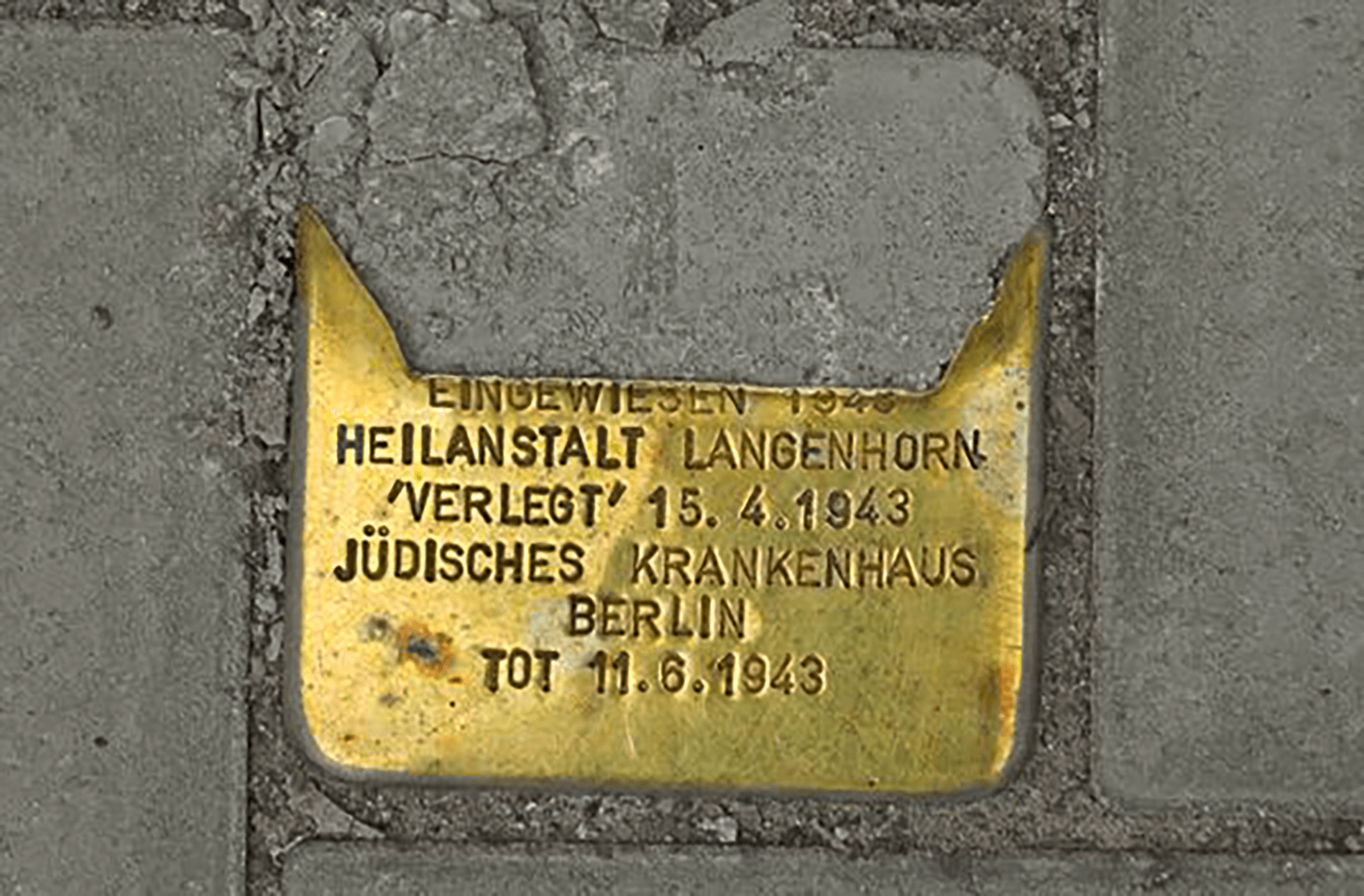 Foto eines Stolpersteines.